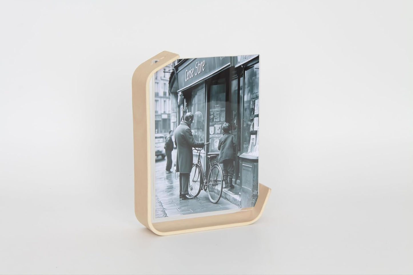 Cadre photo contreplaqué à support incurvé – 5×7″ (12,7×17,8 cm)